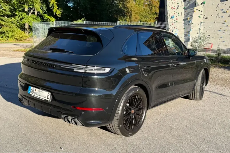 Porsche Cayenne din 2025 cu 28.900 km - oferta POR252815 - foto 9