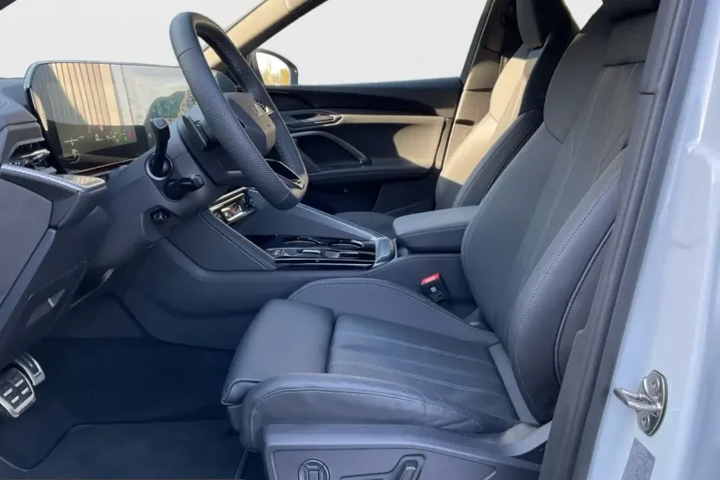 Audi Q5 din 2025 cu 13.674 km - oferta AUD252817 - foto 8