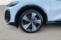 Audi Q5 din 2025 cu 13.674 km - oferta AUD252817 - foto 13