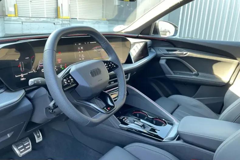 Audi Q5 din 2025 cu 13.674 km - oferta AUD252817 - foto 19