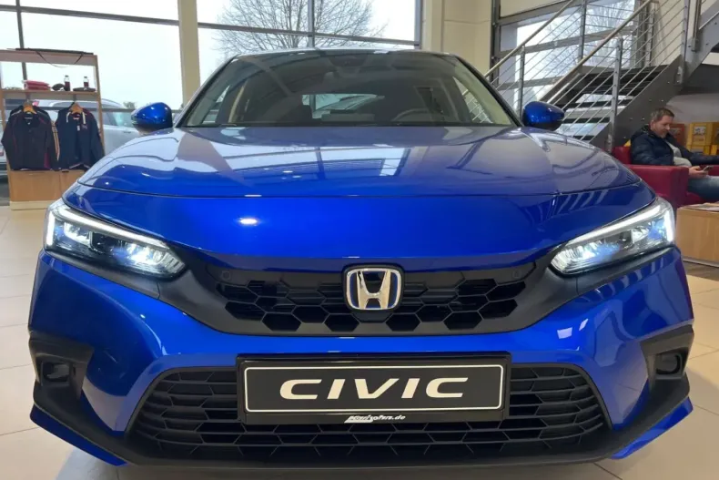 Honda Civic din 2024 cu 37.263 km - oferta HON252825 - foto 2