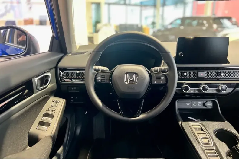 Honda Civic din 2024 cu 37.263 km - oferta HON252825 - foto 10