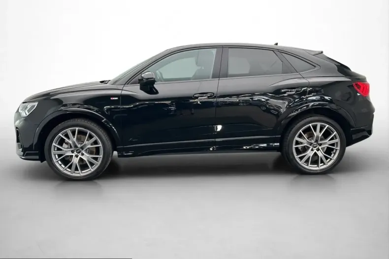 Audi Q3 din 2023 cu 20.113 km - oferta AUD252826 - foto 4