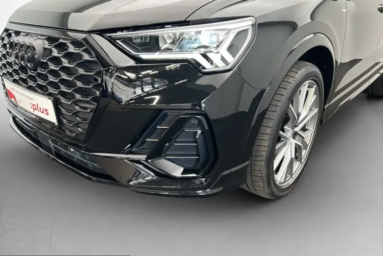 Audi Q3 din 2023 cu 20.113 km - oferta AUD252826 - foto 13