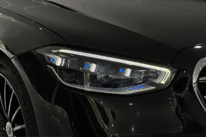 Mercedes-Benz S 580 (Clasa S) din 2023 cu 69.000 km - oferta MER252827 - foto 4