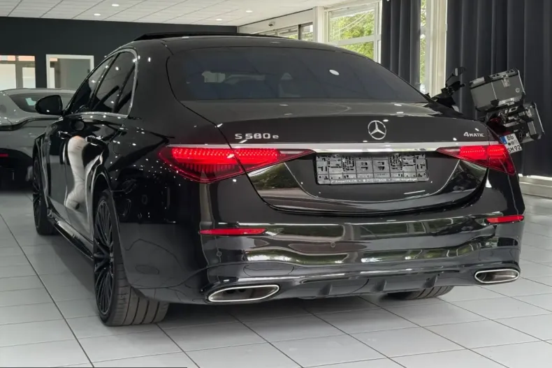 Mercedes-Benz S 580 (Clasa S) din 2023 cu 69.000 km - oferta MER252827 - foto 6