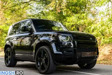 Land Rover Defender din 2024 - oferta LAN252836