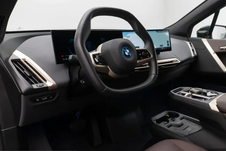 BMW iX din 2024 cu 38.612 km - oferta BMW252838 - foto 18