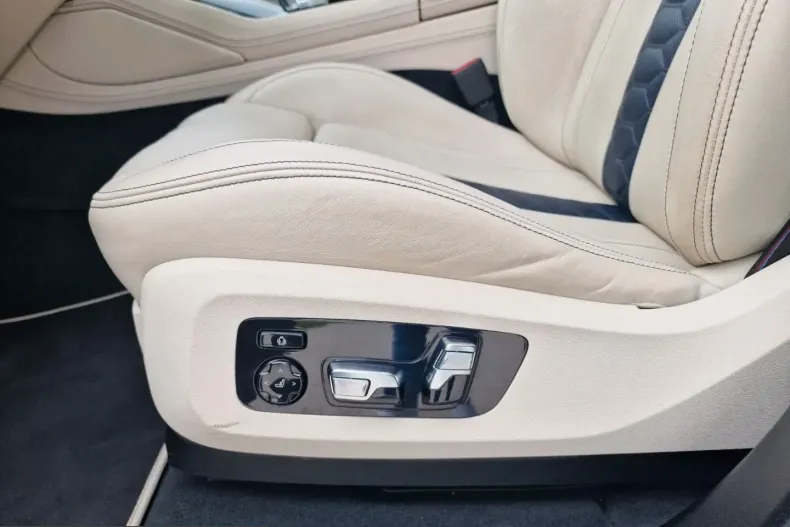 BMW X5 (Seria X) din 2022 cu 71.100 km - oferta BMW252841 - foto 12