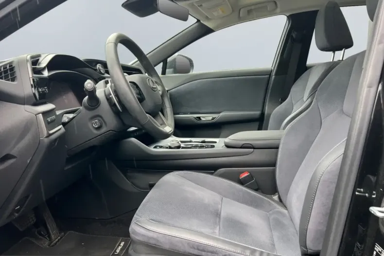 Lexus RZ din 2023 cu 33.800 km - oferta LEX252843 - foto 5