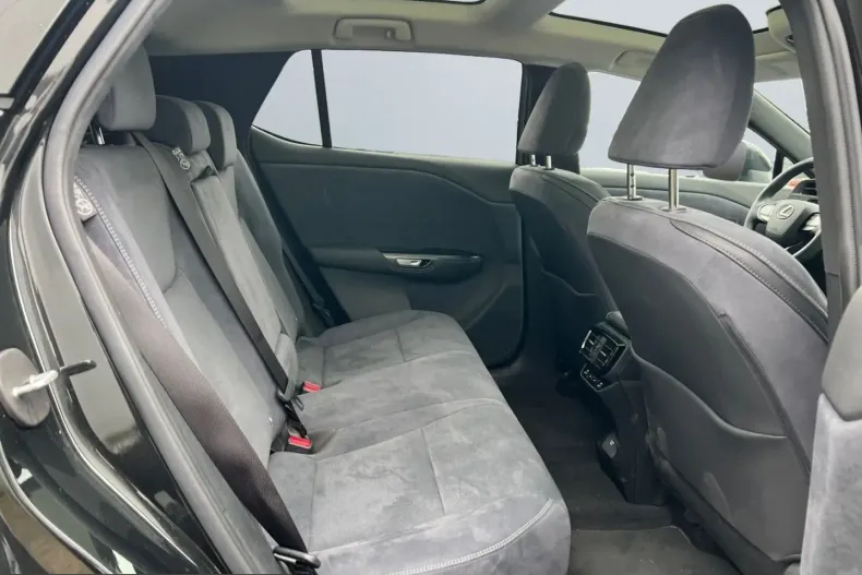 Lexus RZ din 2023 cu 33.800 km - oferta LEX252843 - foto 15