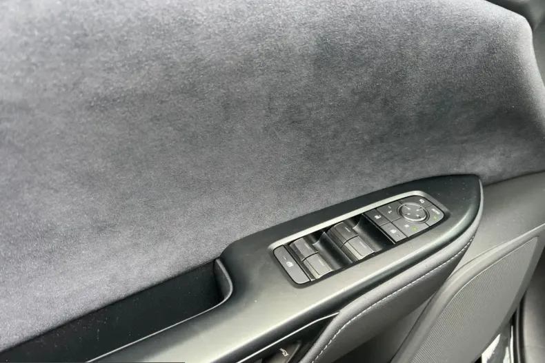 Lexus RZ din 2023 cu 33.800 km - oferta LEX252843 - foto 18