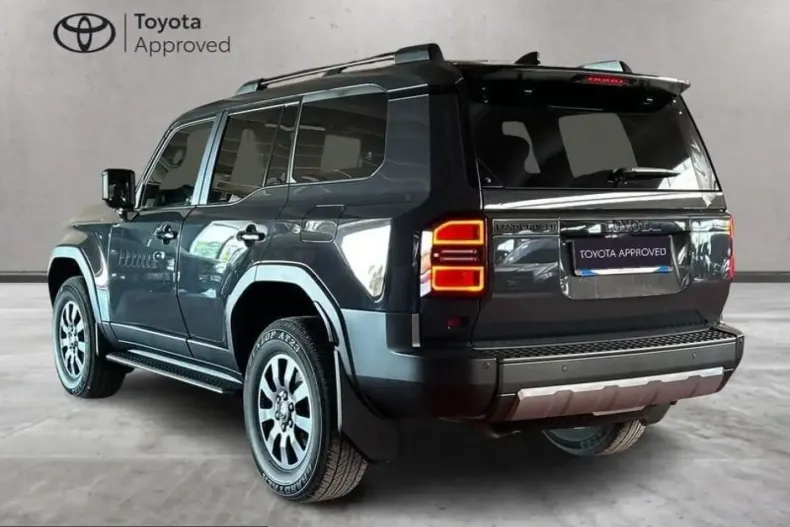 Toyota Land Cruiser din 2024 cu 10.195 km - oferta TOY252846 - foto 5