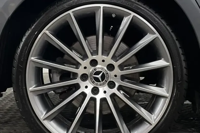 Mercedes-Benz E 400 (Clasa E) din 2021 cu 69.987 km - oferta MER252848 - foto 10
