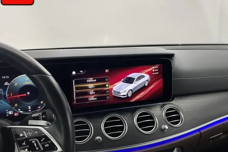 Mercedes-Benz E 400 (Clasa E) din 2021 cu 69.987 km - oferta MER252848 - foto 23