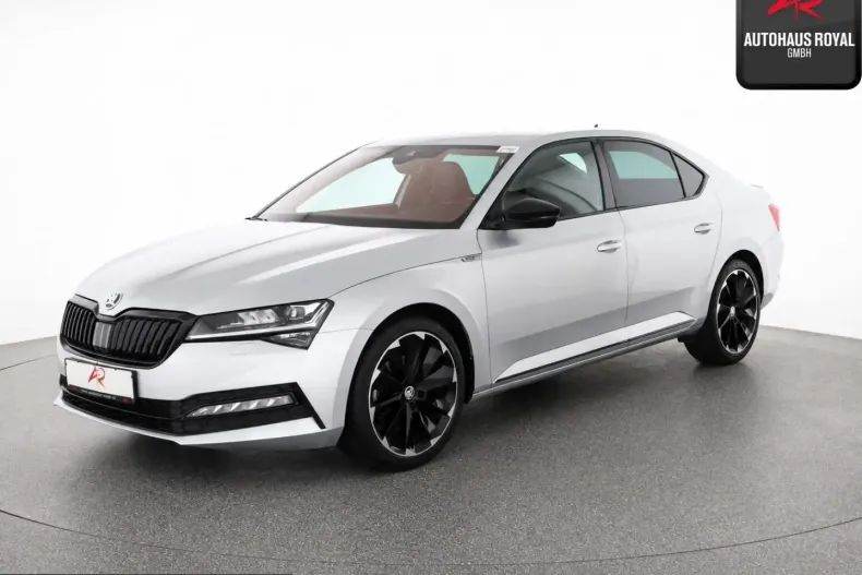 Skoda Superb din 2023 cu 48.460 km - oferta SKO252853 - foto 1