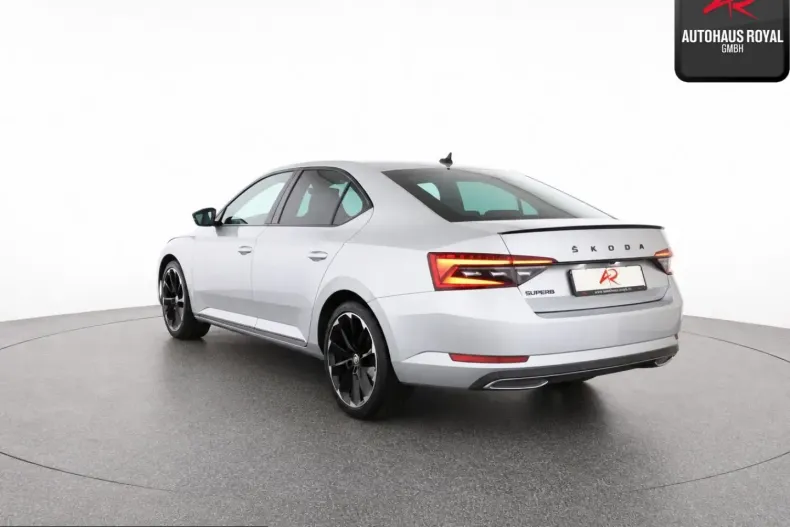 Skoda Superb din 2023 cu 48.460 km - oferta SKO252853 - foto 3