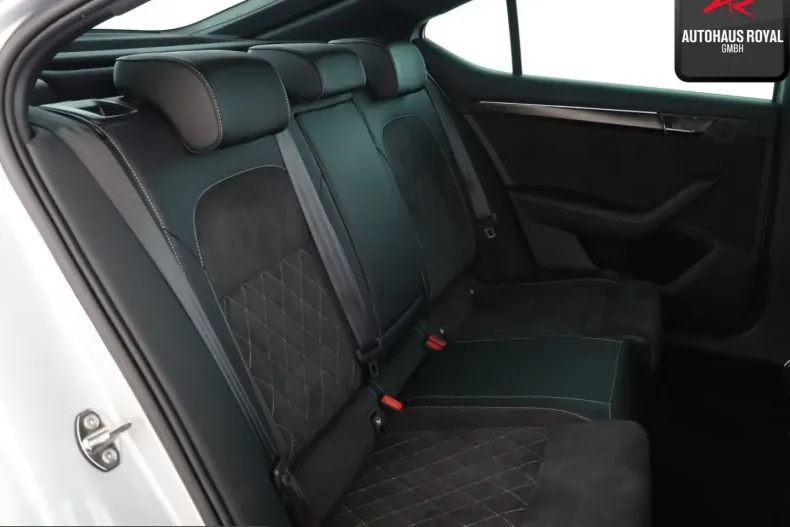 Skoda Superb din 2023 cu 48.460 km - oferta SKO252853 - foto 13