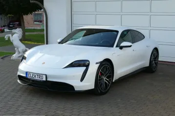 Porsche Taycan din 2021 - oferta POR252854