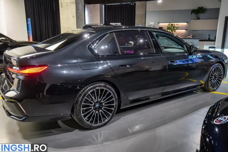 BMW 740 (Seria 7) din 2026 cu 8.000 km - oferta BMW252857 - foto 7