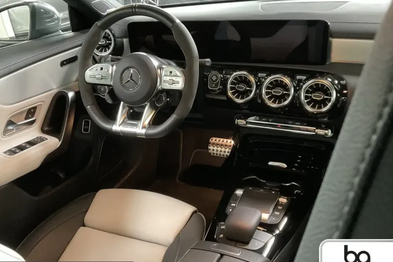 Mercedes-Benz CLA 45 AMG (Clasa CLA) din 2023 cu 41.700 km - oferta MER252867 - foto 8