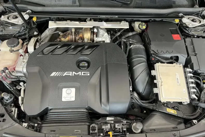 Mercedes-Benz CLA 45 AMG (Clasa CLA) din 2023 cu 43.232 km - oferta MER252870 - foto 23