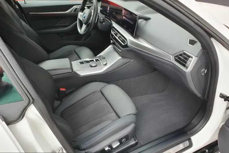 BMW 430 (Seria 4) din 2023 cu 38.473 km - oferta BMW252876 - foto 13