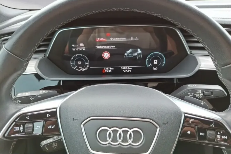 Audi Q8 din 2023 cu 73.671 km - oferta AUD252881 - foto 8