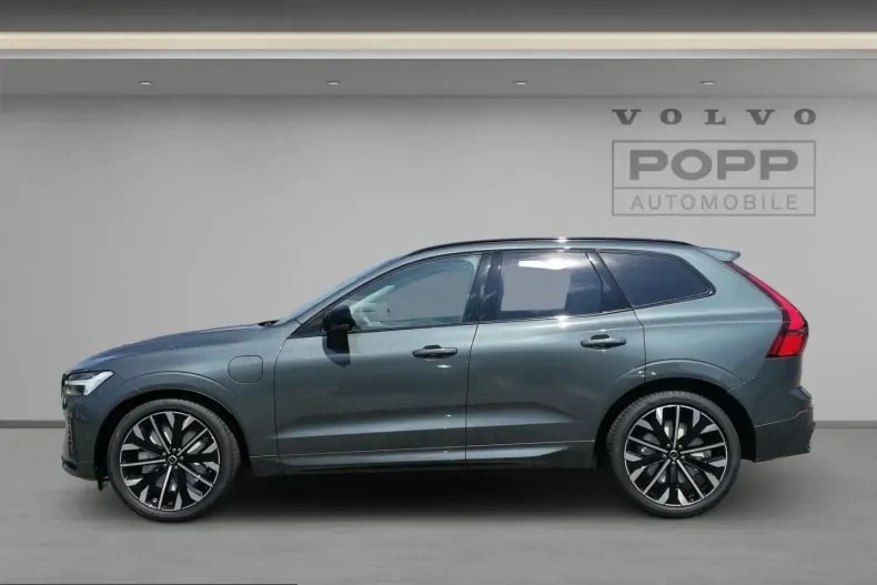 Volvo XC60 din 2025 cu 25.000 km - oferta VOL252887 - foto 2