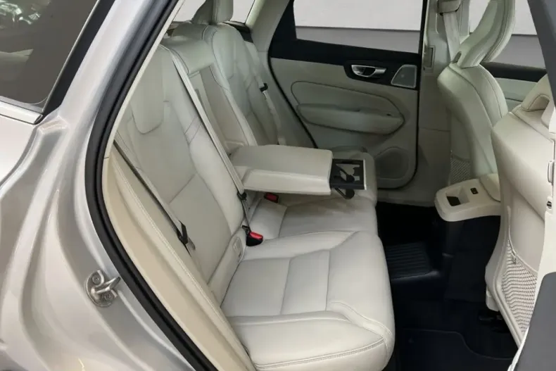 Volvo XC60 din 2025 cu 28.510 km - oferta VOL252888 - foto 20