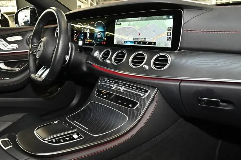 Mercedes-Benz E 53 AMG (Clasa E) din 2023 cu 25.009 km - oferta MER252896 - foto 6