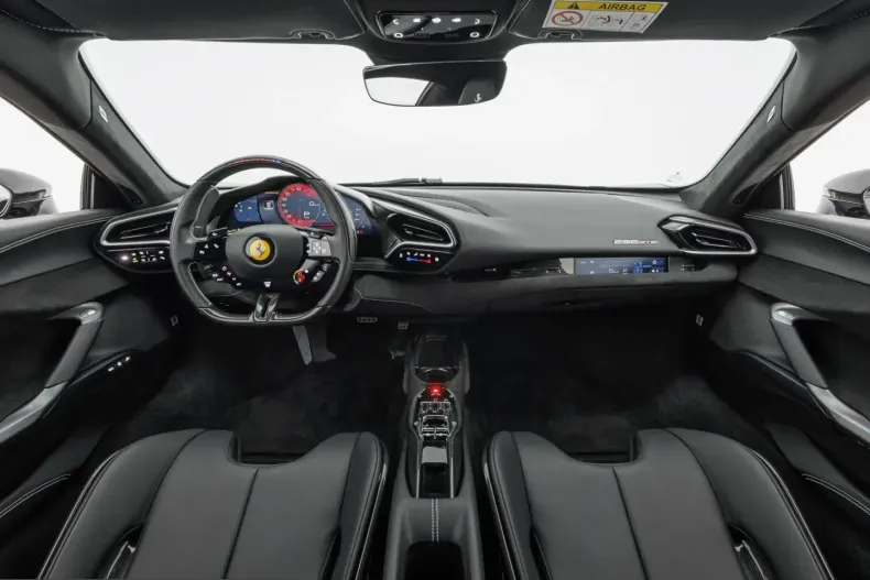 Ferrari 296 GTB din 2023 cu 15.500 km - oferta FER252898 - foto 4
