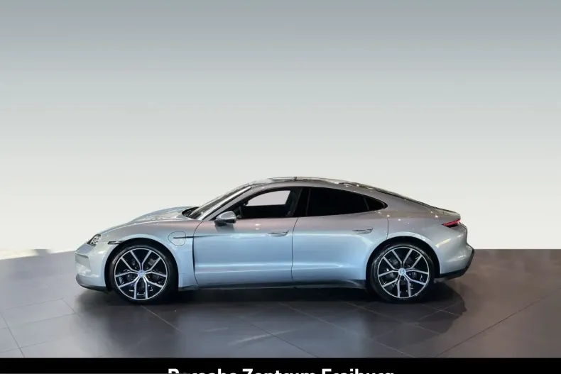 Porsche Taycan din 2025 cu 13.900 km - oferta POR252902 - foto 2