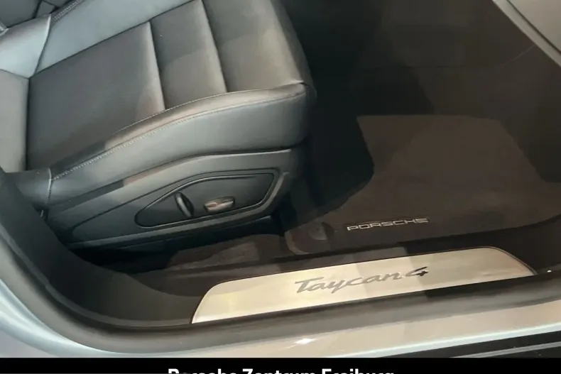 Porsche Taycan din 2025 cu 13.900 km - oferta POR252902 - foto 23