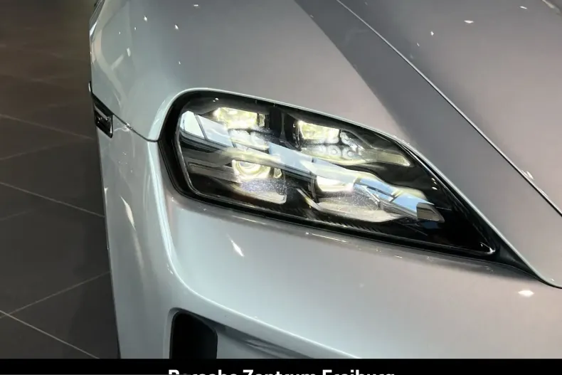 Porsche Taycan din 2025 cu 13.900 km - oferta POR252902 - foto 25