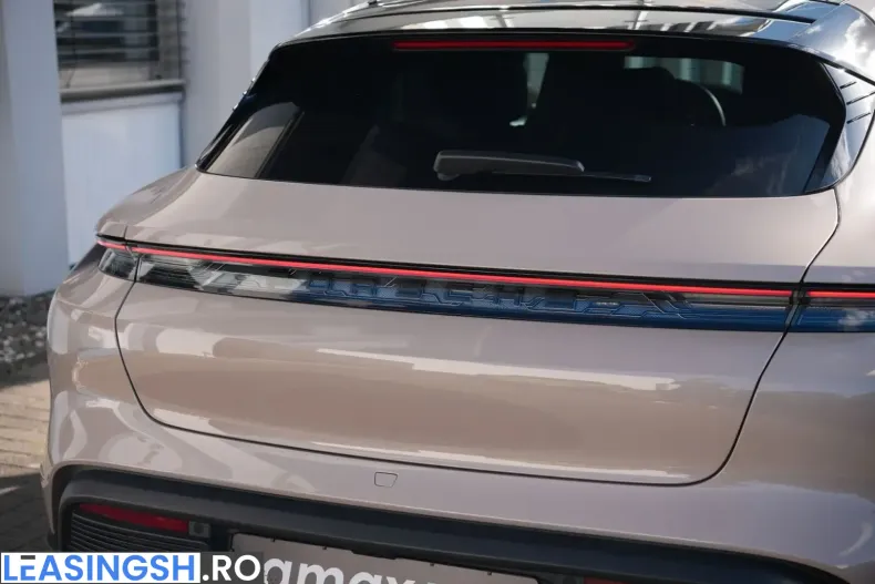 Porsche Taycan din 2023 cu 28.338 km - oferta POR252903 - foto 12