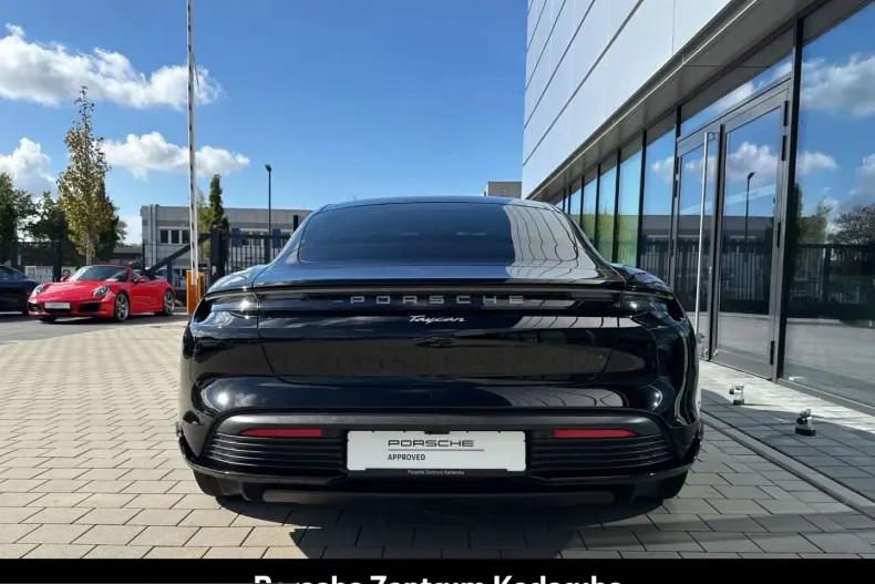 Porsche Taycan din 2023 cu 47.950 km - oferta POR252904 - foto 6