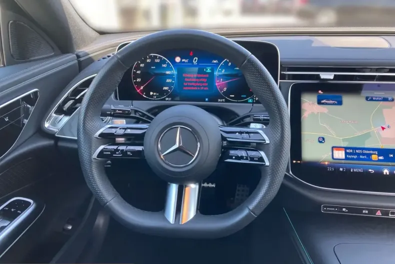 Mercedes-Benz E 200 (Clasa E) din 2025 cu 41.150 km - oferta MER252908 - foto 8