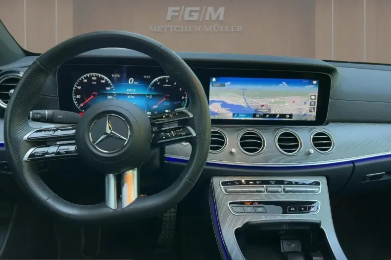 Mercedes-Benz E 300 (Clasa E) din 2023 cu 53.500 km - oferta MER252911 - foto 8