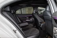 Mercedes-Benz E 450 (Clasa E) din 2025 cu 14.312 km - oferta MER252915 - foto 9