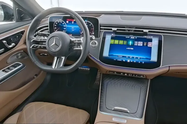 Mercedes-Benz E 450 (Clasa E) din 2025 cu 21.011 km - oferta MER252916 - foto 5