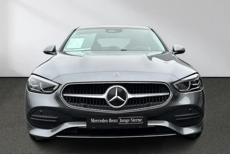 Mercedes-Benz C 200 (Clasa C) din 2025 cu 10.441 km - oferta MER252923 - foto 1