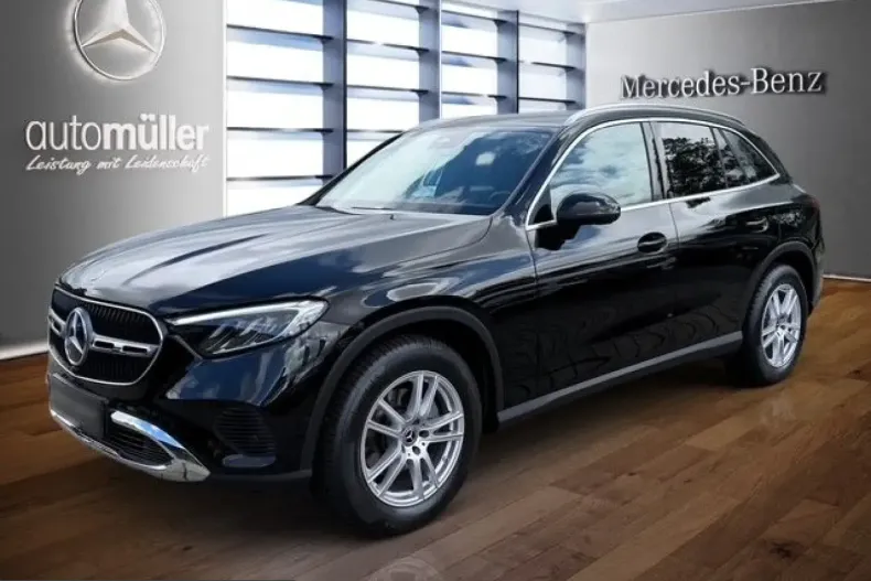 Mercedes-Benz GLC 200 (Clasa GLC) din 2024 cu 26.128 km - oferta MER252929 - foto 1