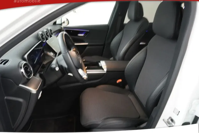 Mercedes-Benz GLC 200 (Clasa GLC) din 2024 cu 24.617 km - oferta MER252935 - foto 11