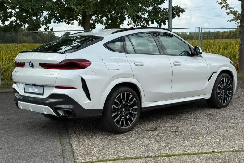 BMW X6 (Seria X) din 2024 cu 4.974 km - oferta BMW252937 - foto 8