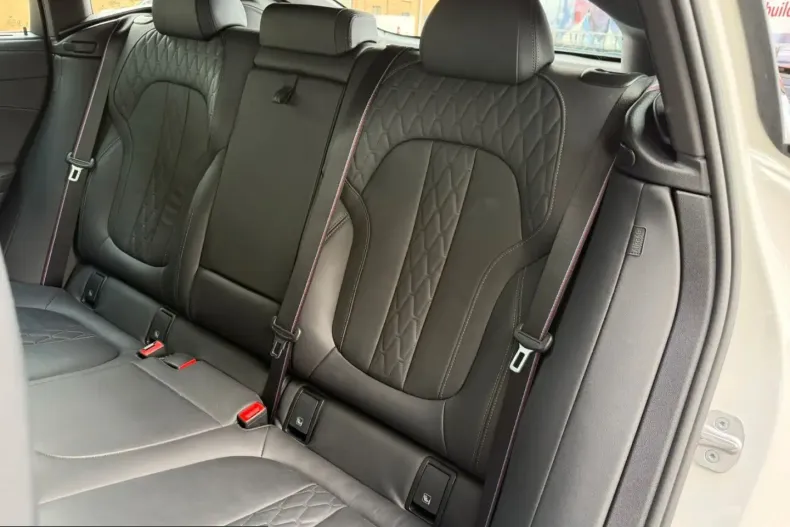 BMW X6 (Seria X) din 2024 cu 4.974 km - oferta BMW252937 - foto 28