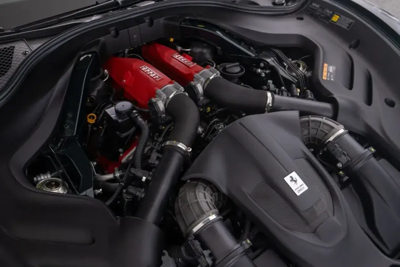 Ferrari Roma din 2023 cu 3.000 km - oferta FER252943 - foto 15