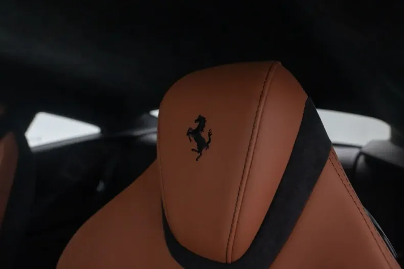 Ferrari Roma din 2023 cu 3.000 km - oferta FER252943 - foto 25