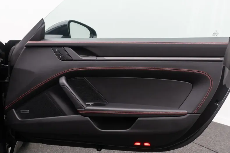 Porsche 992 din 2025 cu 3.383 km - oferta POR252958 - foto 31