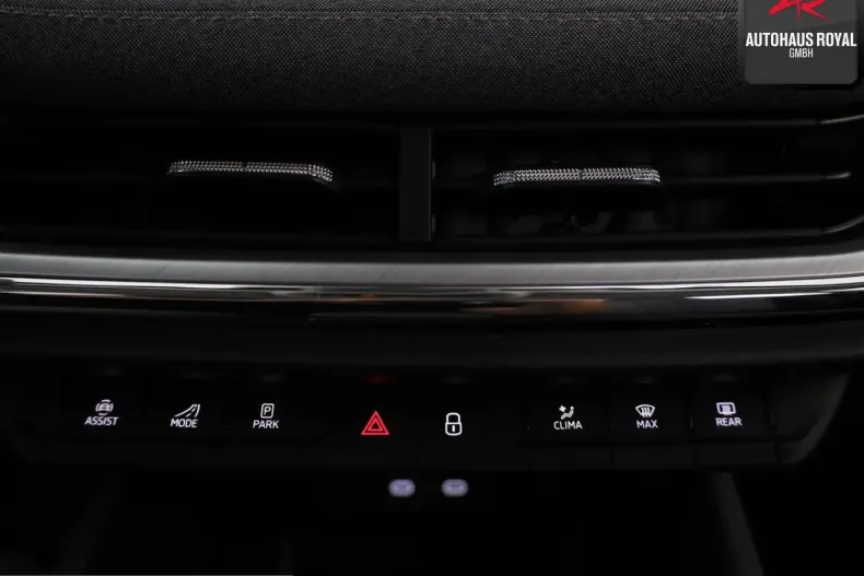 Skoda Enyaq din 2025 cu 8.814 km - oferta SKO252962 - foto 19